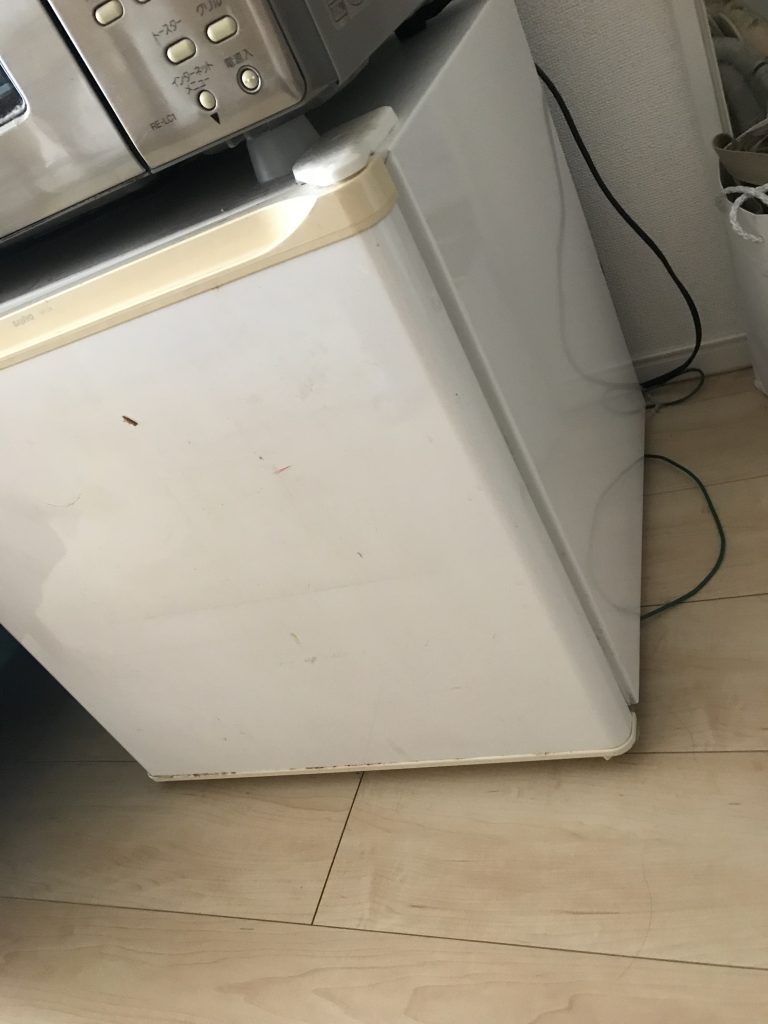 電気品と家具を処分したい(2)。