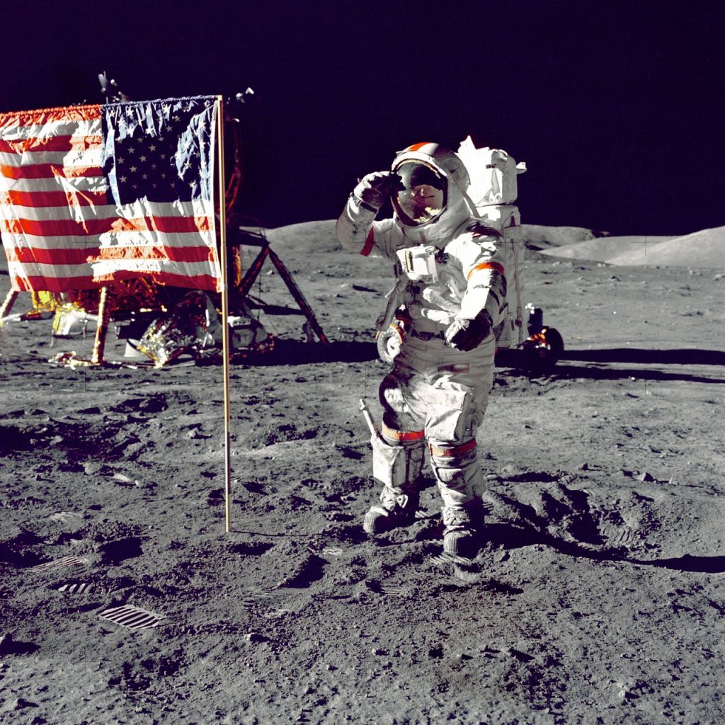 50年前に、アポロ11号が月面に着陸した。